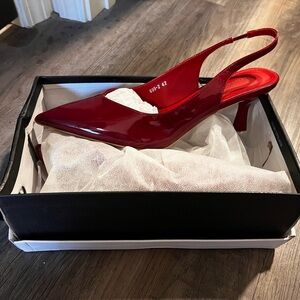 Pointed Closed Toe Heels - Never Worn